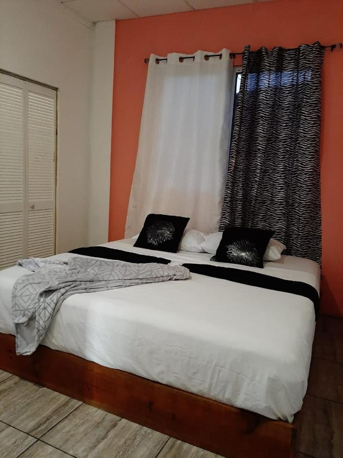 Saint Charles Inn, Belize Central America Punta Gorda Exteriér fotografie
